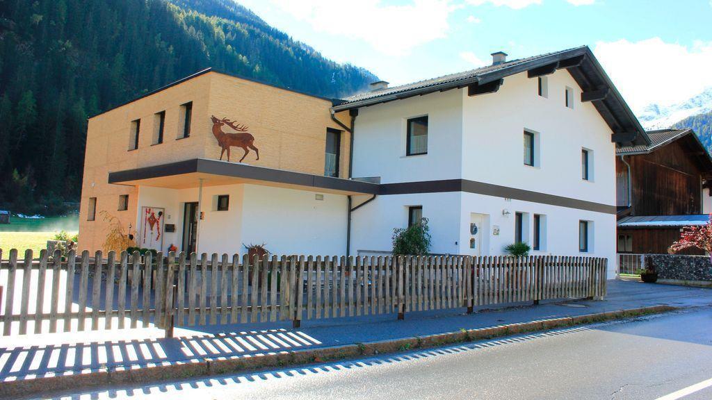 Apartamento Haus Alpenglück Kaunertal Exterior foto